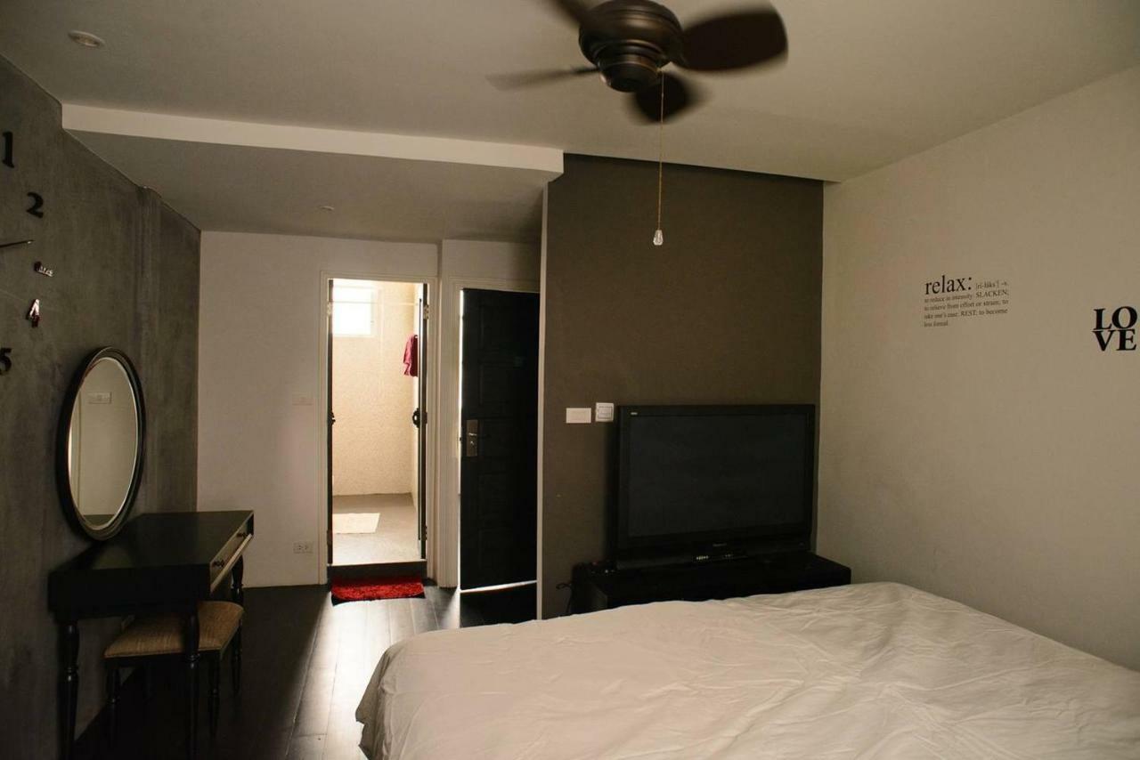 196 โอลด์ทาวน์ ชิค ทาวน์เฮาส์ Hotel กรุงเทพมหานคร ภายนอก รูปภาพ