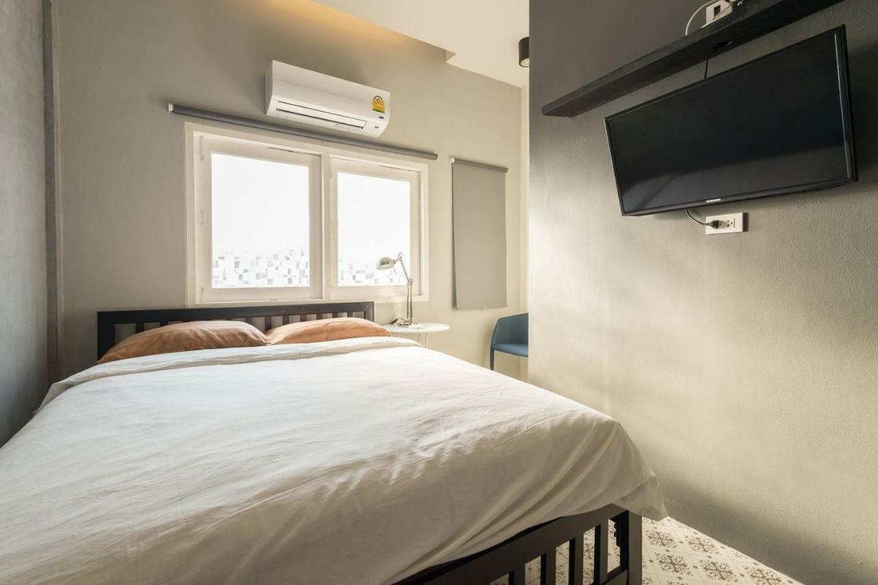 196 โอลด์ทาวน์ ชิค ทาวน์เฮาส์ Hotel กรุงเทพมหานคร ภายนอก รูปภาพ